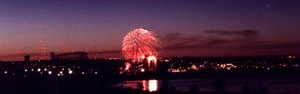 07-98 DuluthHarborNight