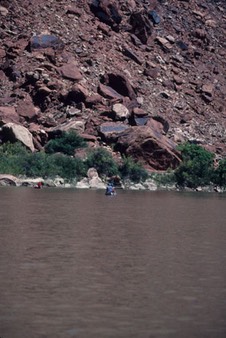 09-94 gr 35 Green River Canoeing web
